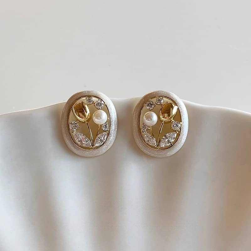 Minimalist Tulip - Inspired Pearl & Zircon Earrings
