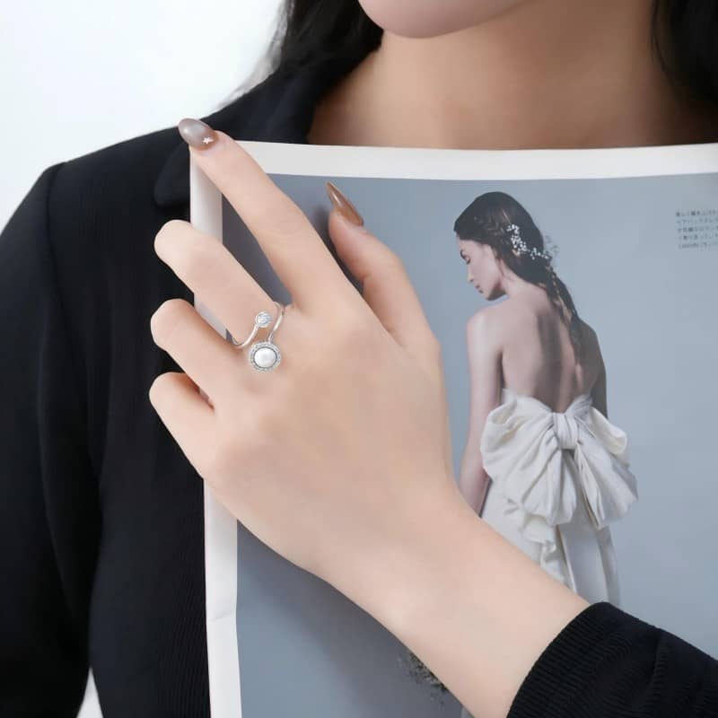 Pearl Fidget Ring - Durable Stainless Steel & Crystal Jewelry