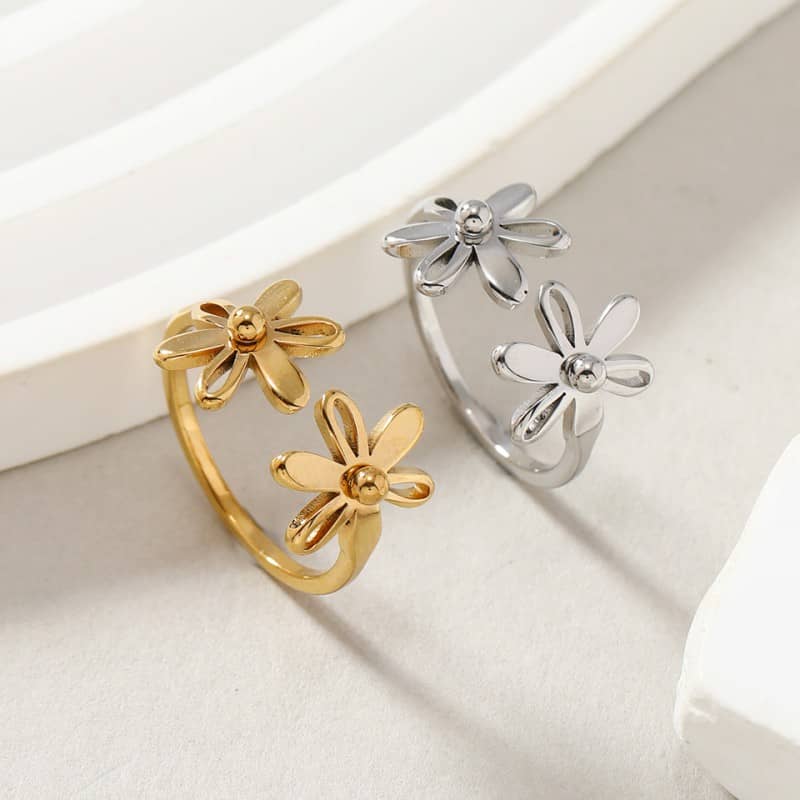 Adjustable Daisy Flower Ring